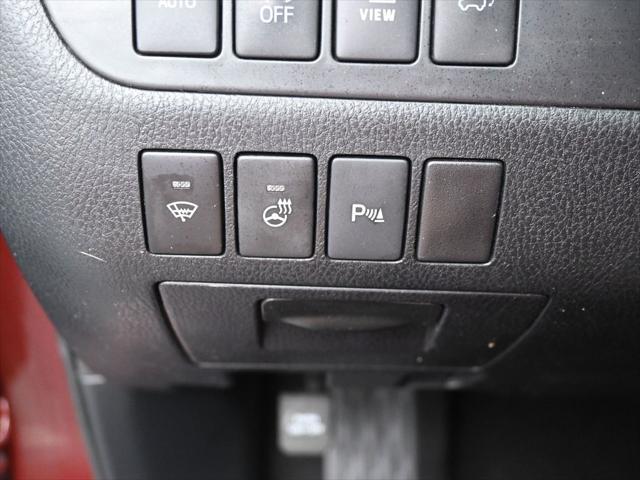 used 2018 Toyota Highlander car, priced at $26,241