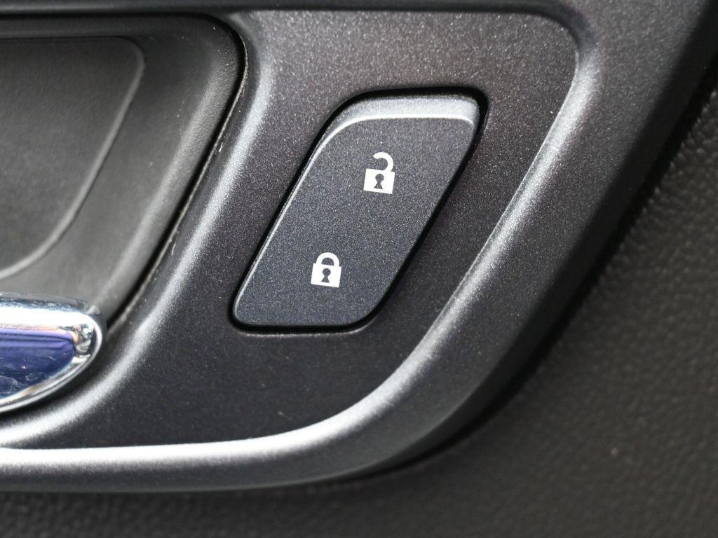 used 2018 Chevrolet Tahoe car, priced at $22,990