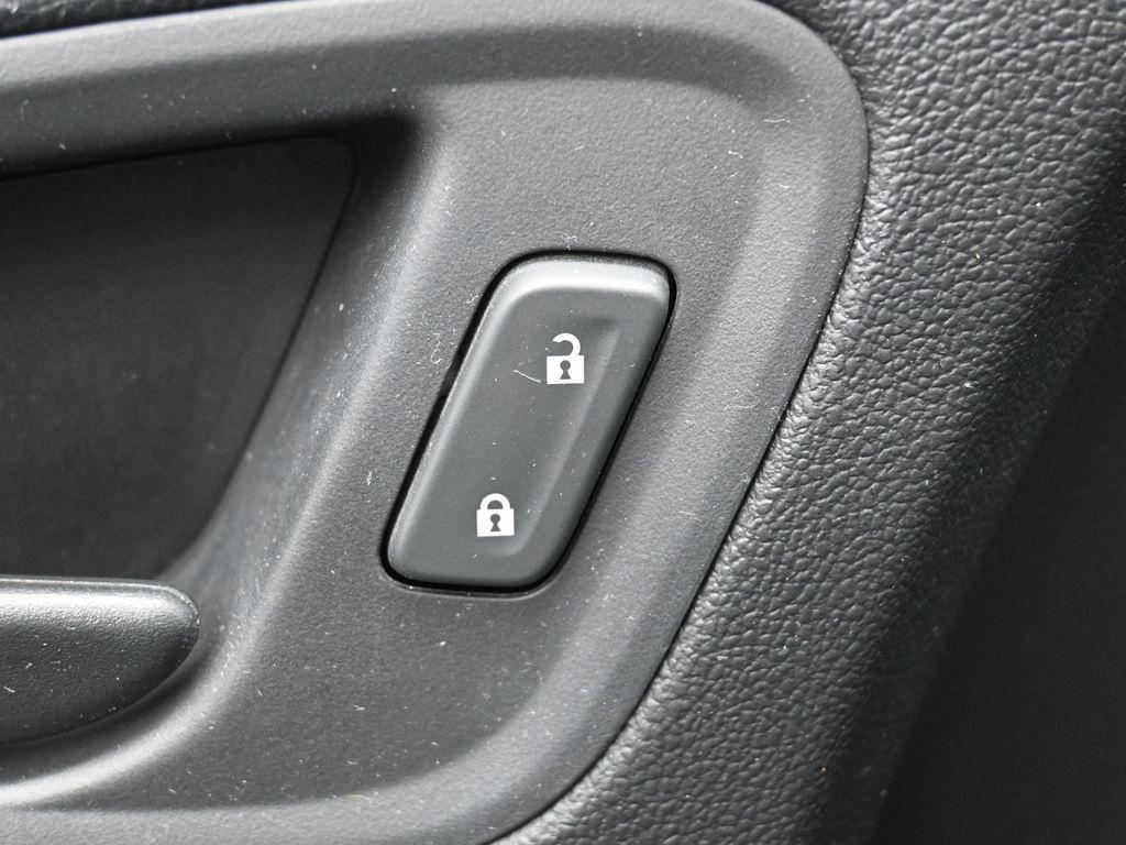 used 2020 GMC Canyon car, priced at $22,001