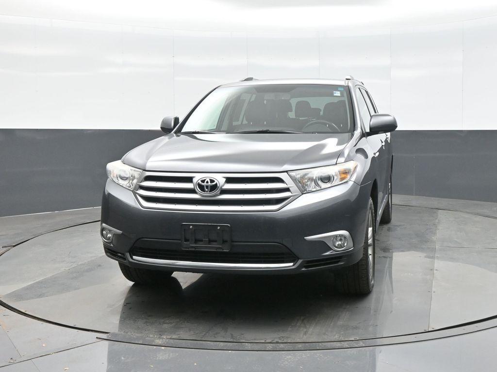 used 2012 Toyota Highlander car, priced at $16,822