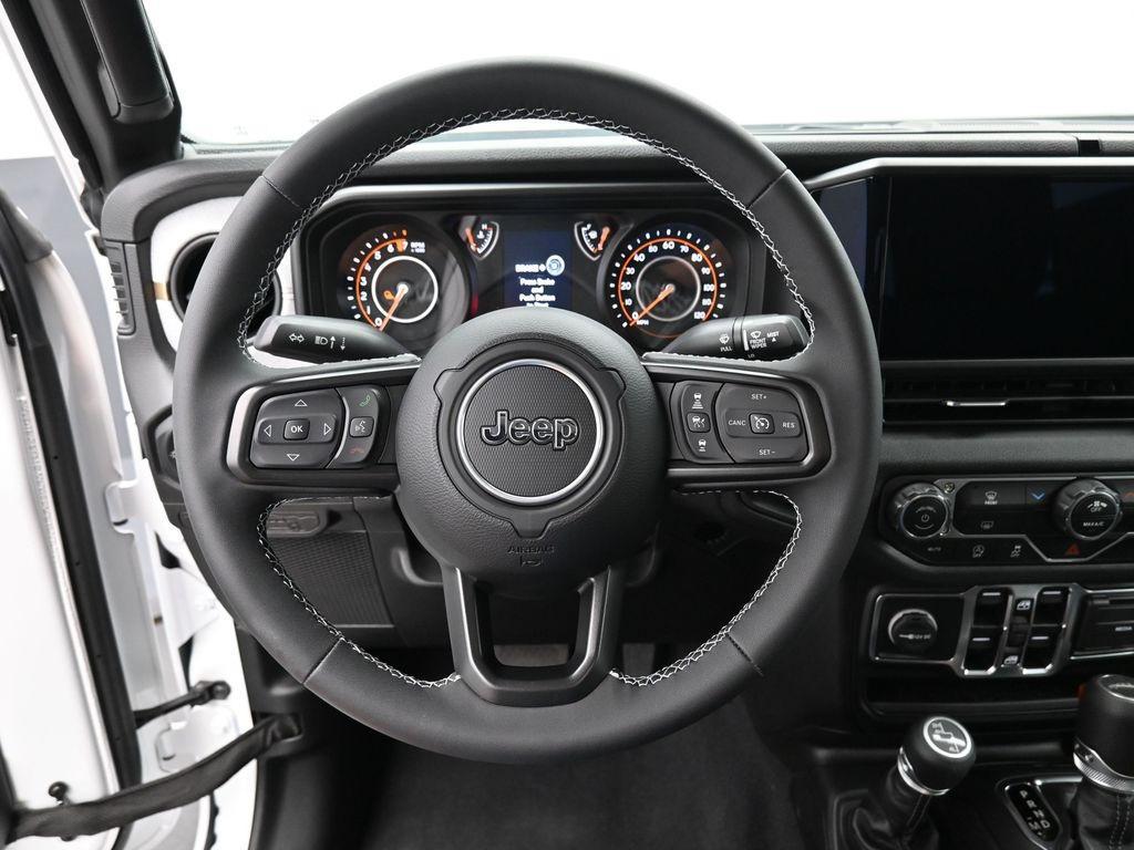 used 2025 Jeep Gladiator car, priced at $38,942