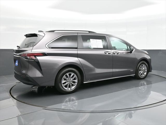 used 2021 Toyota Sienna car, priced at $40,962