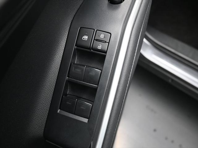 used 2023 Toyota Highlander car, priced at $37,468
