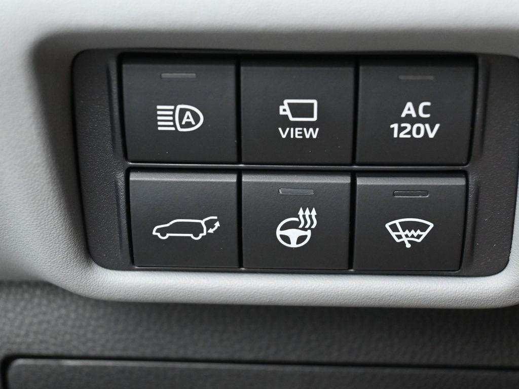 used 2022 Toyota Highlander Hybrid car, priced at $46,995