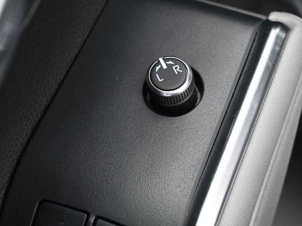 used 2022 Toyota Highlander Hybrid car, priced at $46,995