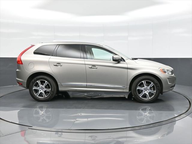 used 2015 Volvo XC60 car, priced at $14,994