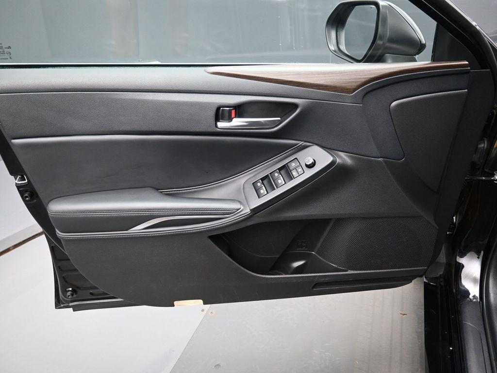 used 2022 Toyota Avalon car, priced at $32,019