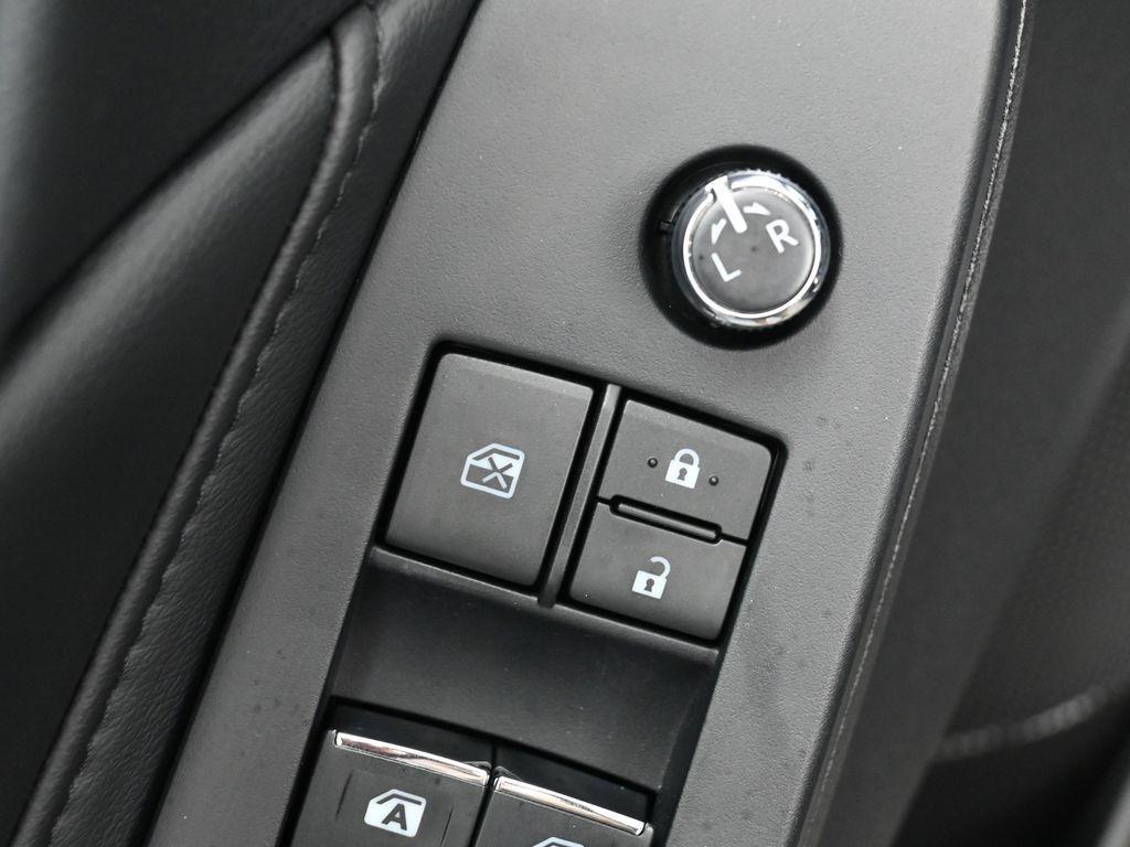 used 2022 Toyota Avalon car, priced at $32,019