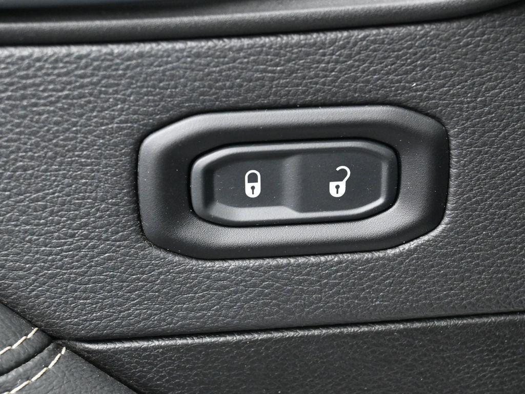 used 2023 Jeep Wrangler car, priced at $25,995