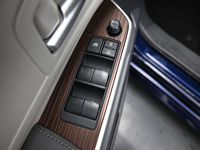 used 2023 Toyota Sienna car, priced at $43,183