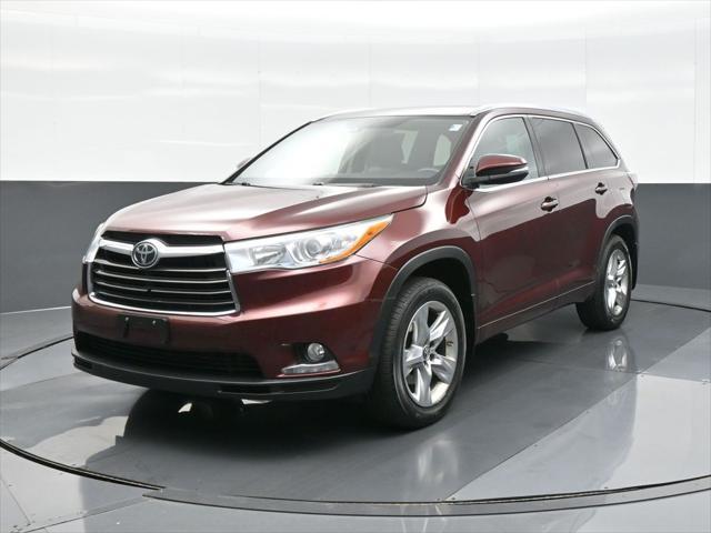 used 2016 Toyota Highlander car, priced at $20,786