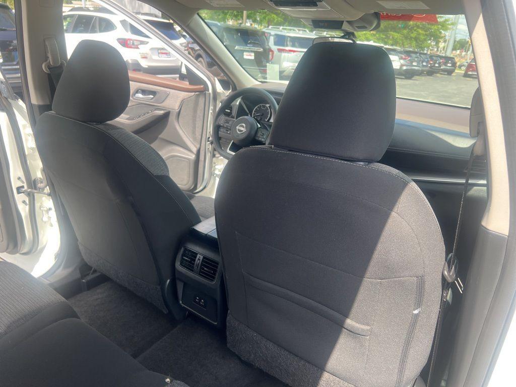used 2023 Nissan Rogue car, priced at $21,999