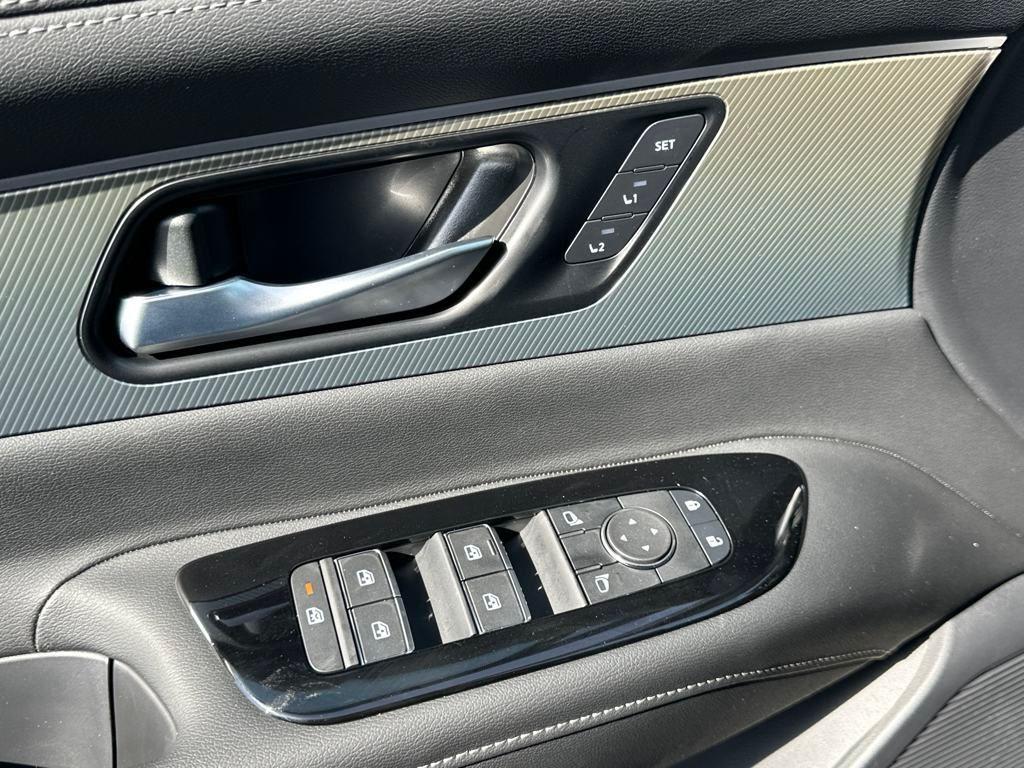 new 2025 Nissan Murano car, priced at $45,715