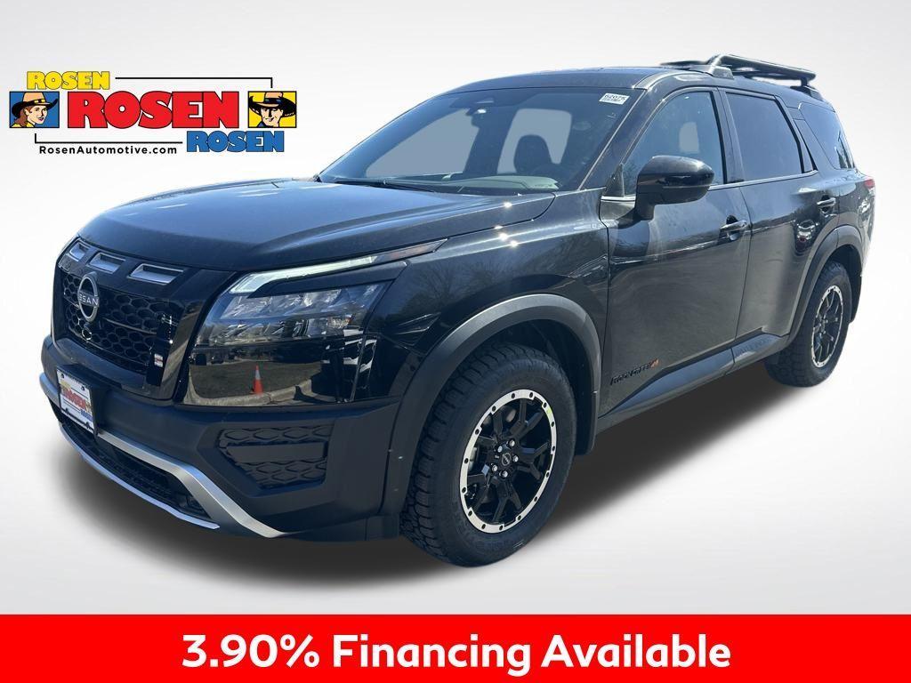 new 2025 Nissan Pathfinder car, priced at $42,324