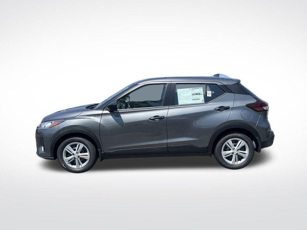 new 2025 Nissan Kicks Play car, priced at $22,057
