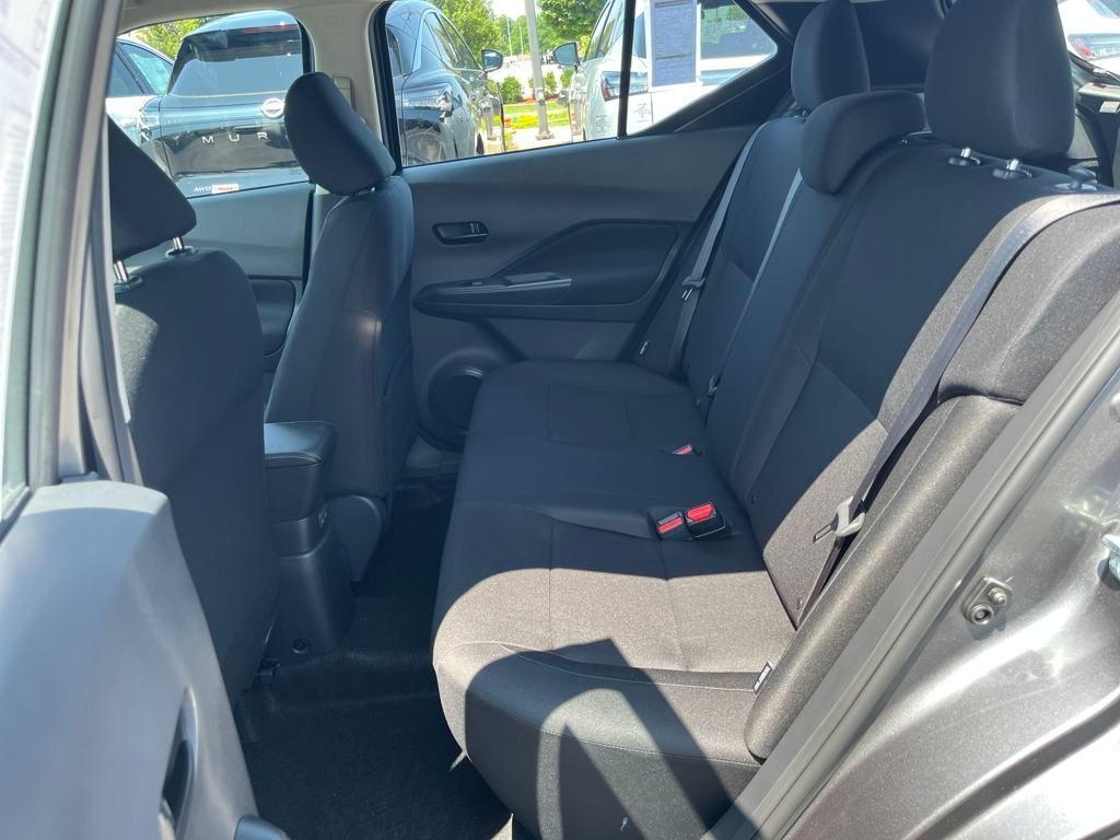 new 2025 Nissan Kicks Play car, priced at $22,057