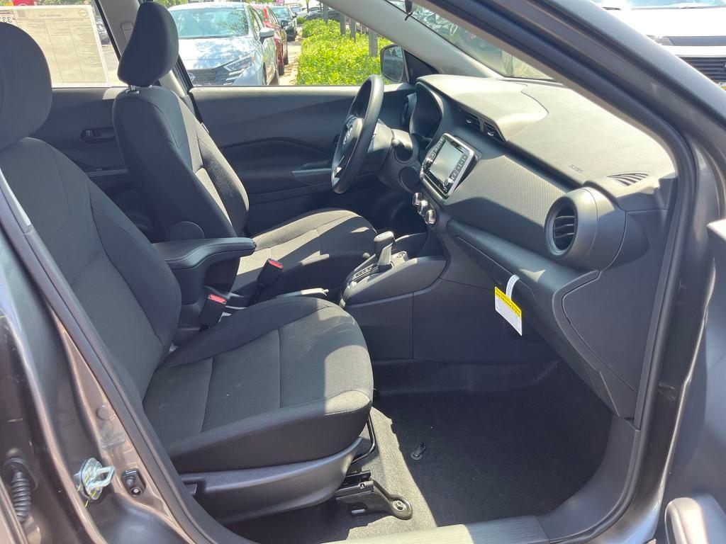 new 2025 Nissan Kicks Play car, priced at $22,057