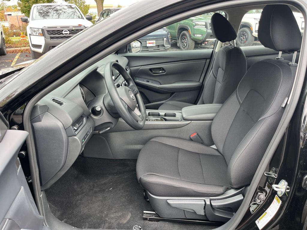 new 2025 Nissan Sentra car, priced at $21,286