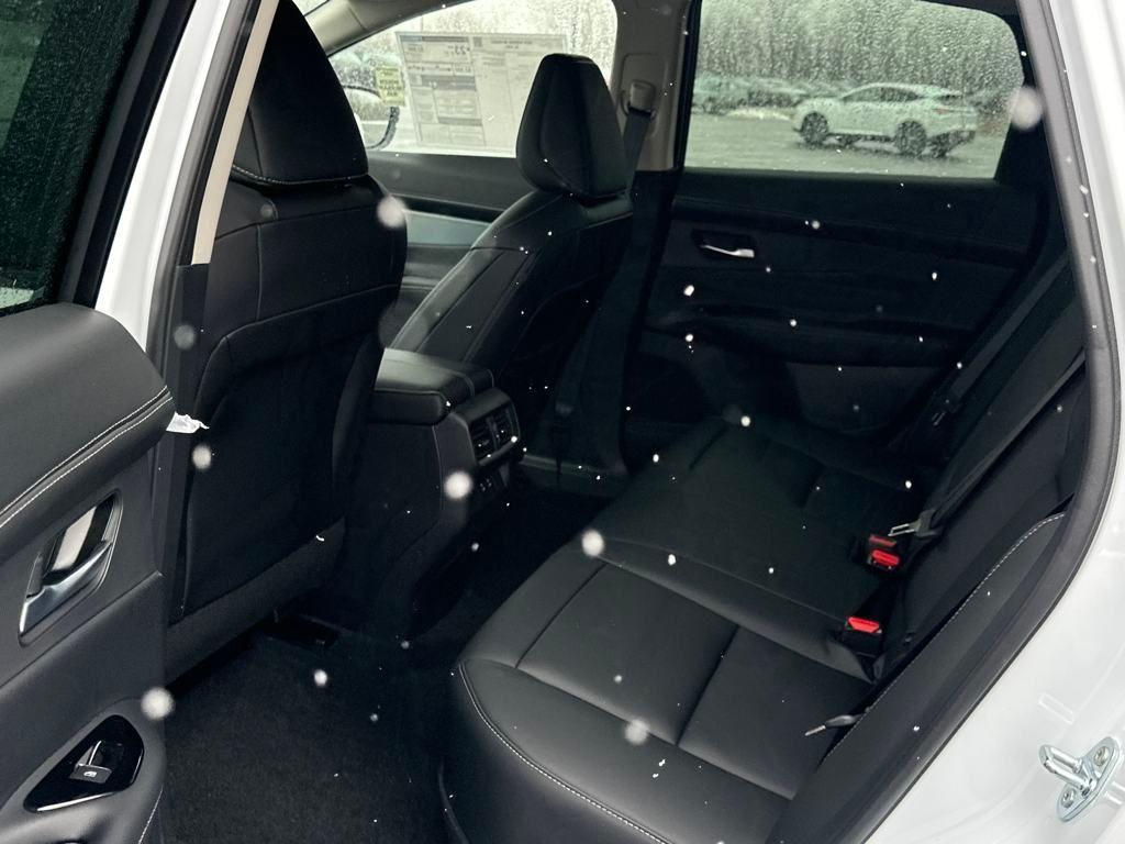 new 2025 Nissan Murano car, priced at $45,963