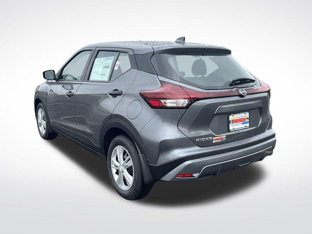new 2025 Nissan Kicks Play car, priced at $22,362
