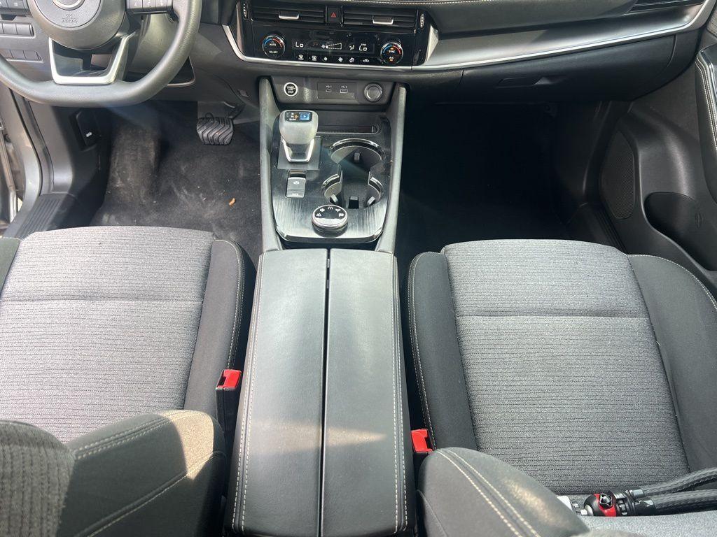 used 2022 Nissan Rogue car, priced at $17,999