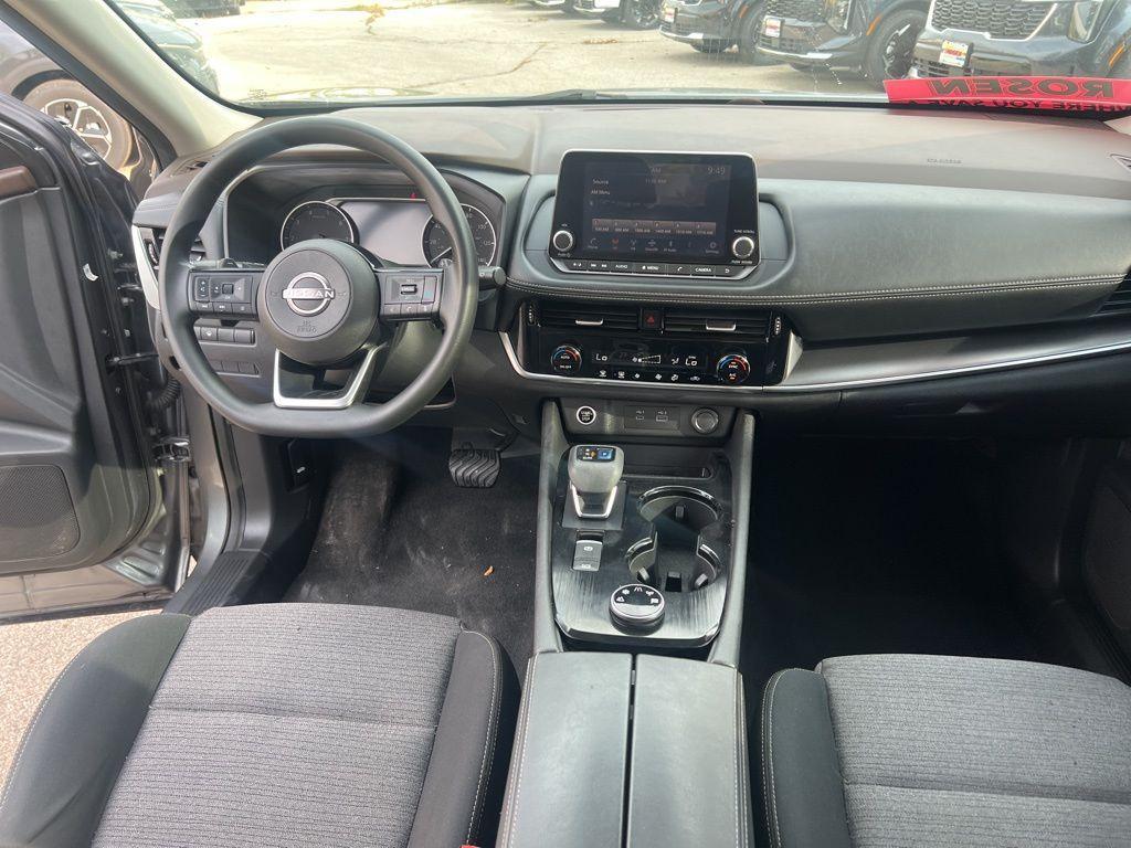 used 2022 Nissan Rogue car, priced at $17,999