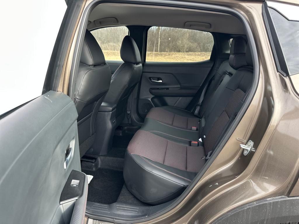 new 2025 Nissan Kicks car, priced at $29,822