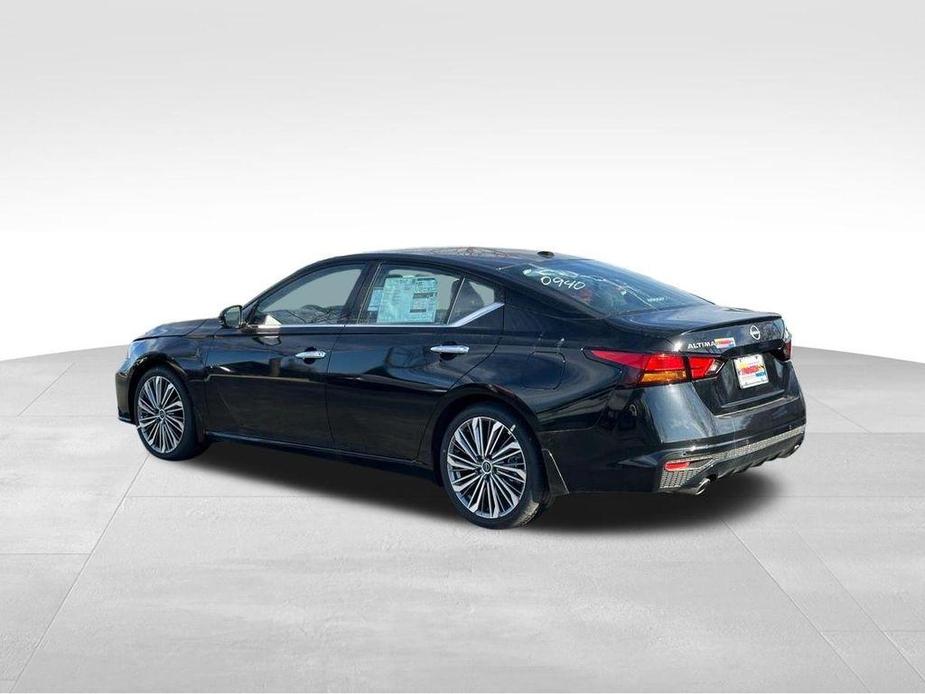 new 2024 Nissan Altima car, priced at $32,604