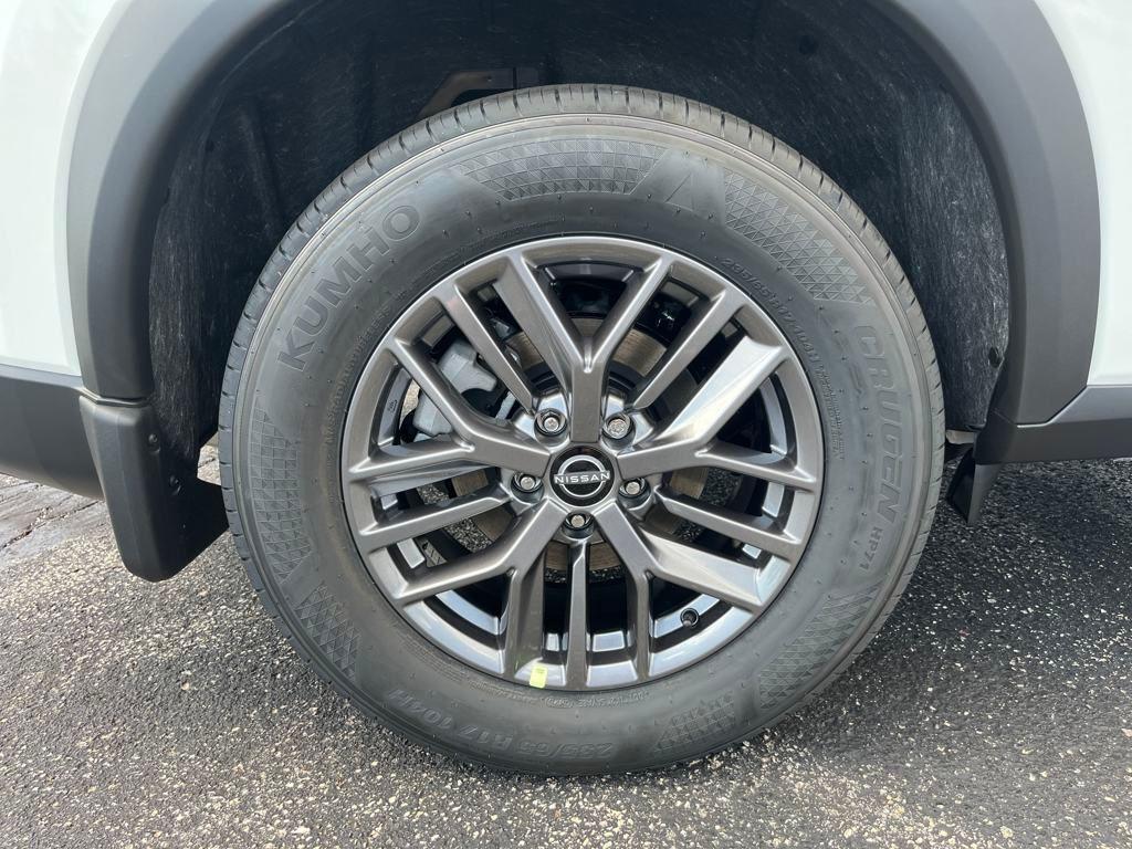 new 2026 Nissan Rogue car, priced at $30,030