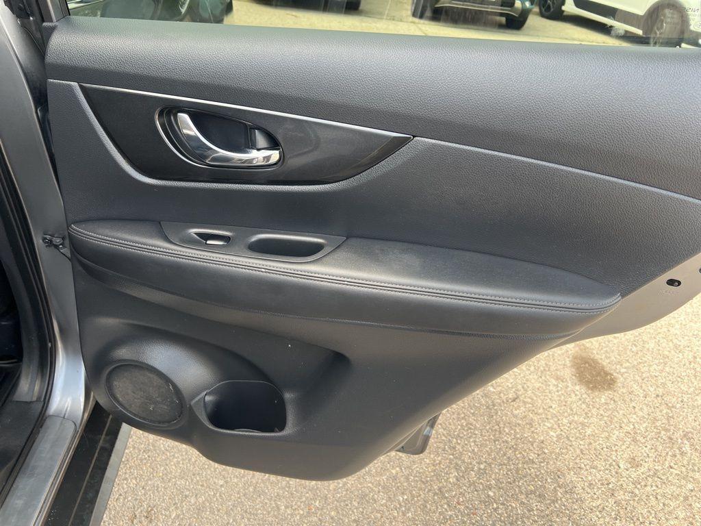 used 2018 Nissan Rogue car, priced at $17,907