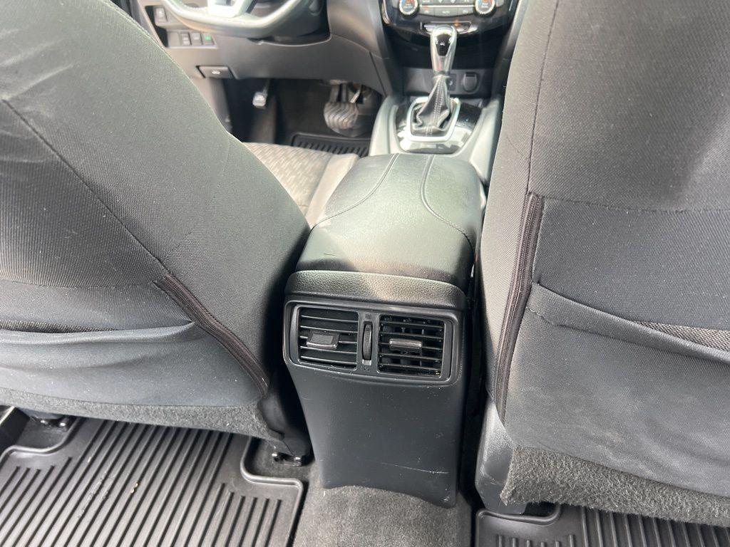 used 2018 Nissan Rogue car, priced at $17,907