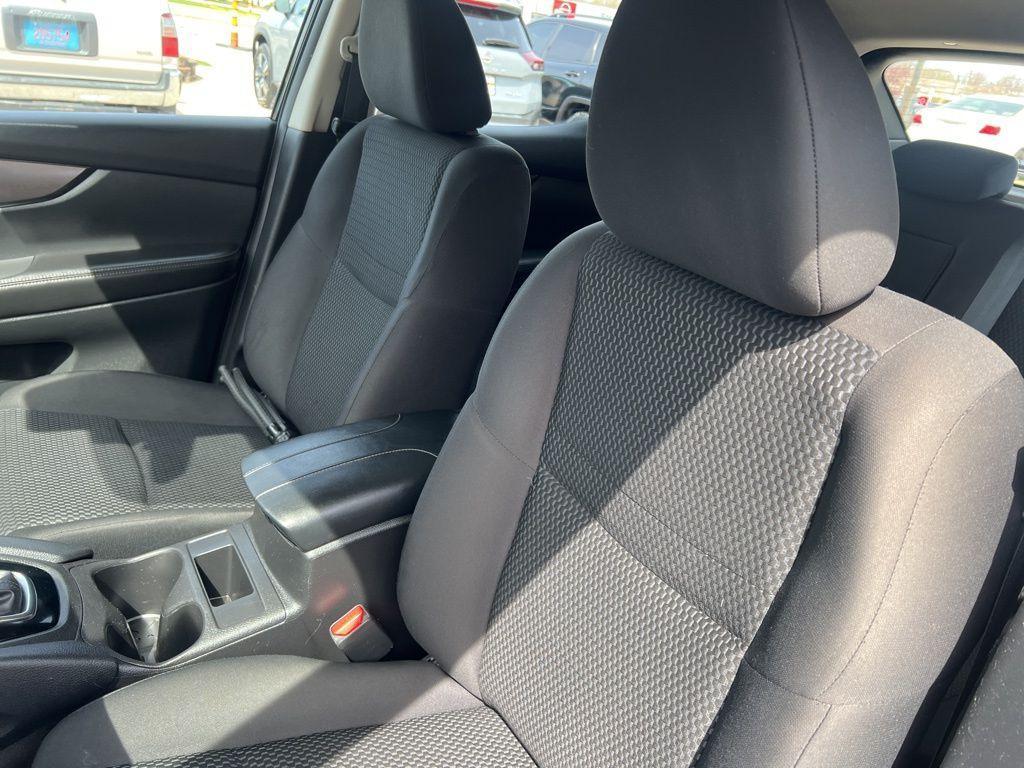 used 2022 Nissan Rogue Sport car, priced at $22,330