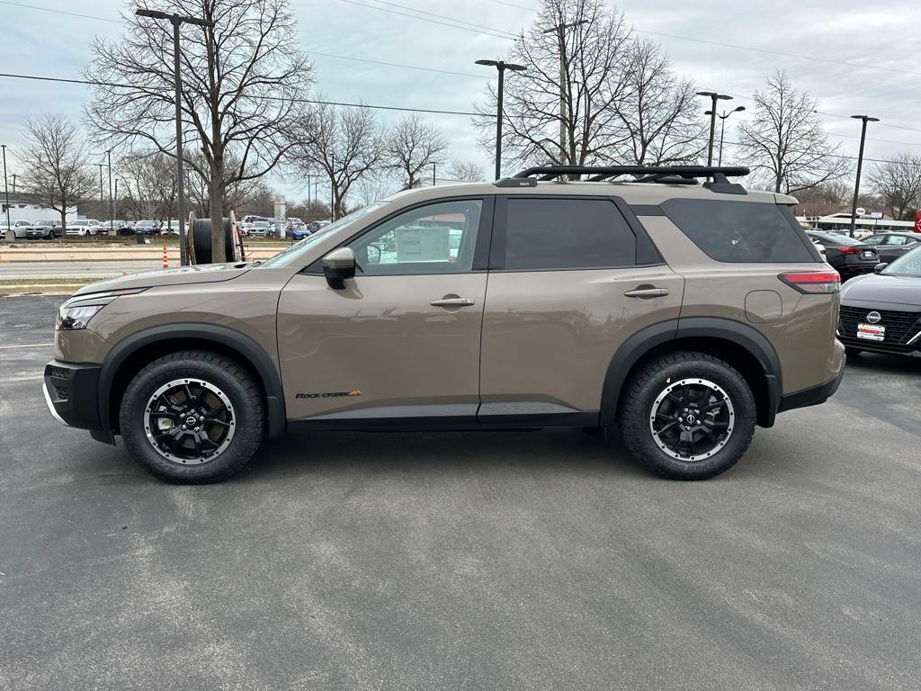 new 2025 Nissan Pathfinder car, priced at $42,706