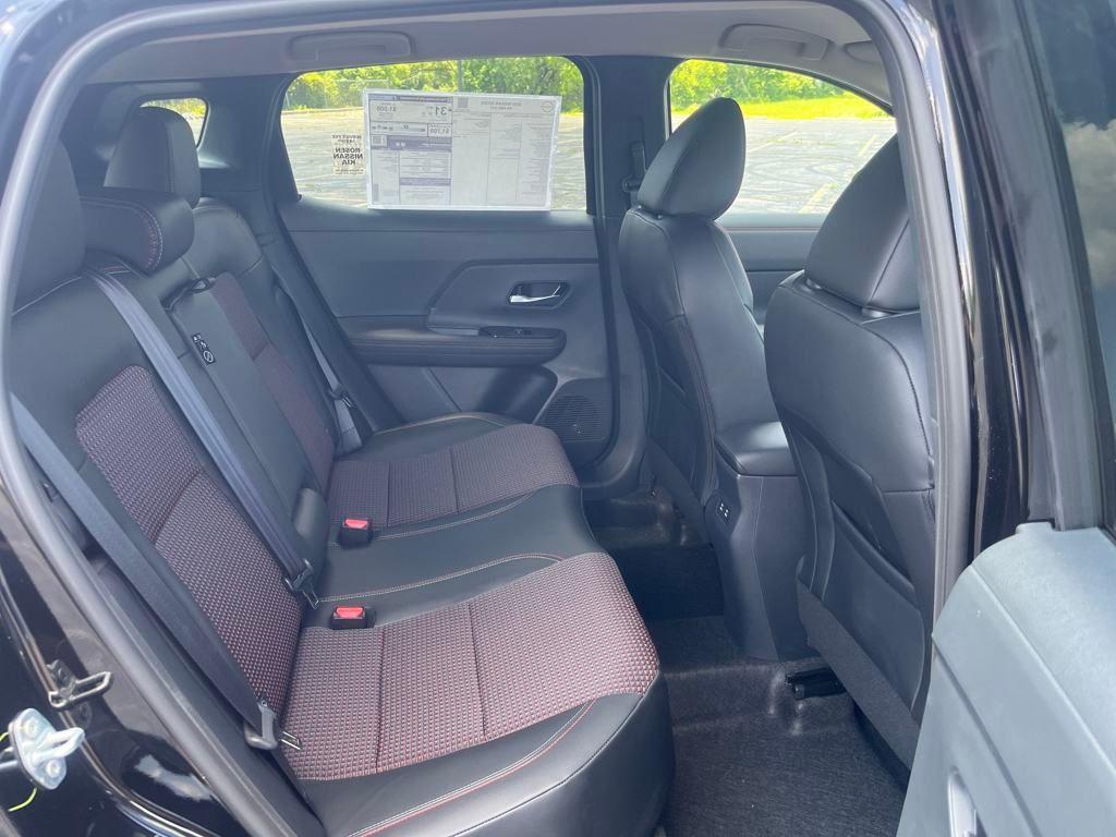 new 2025 Nissan Kicks car, priced at $26,857