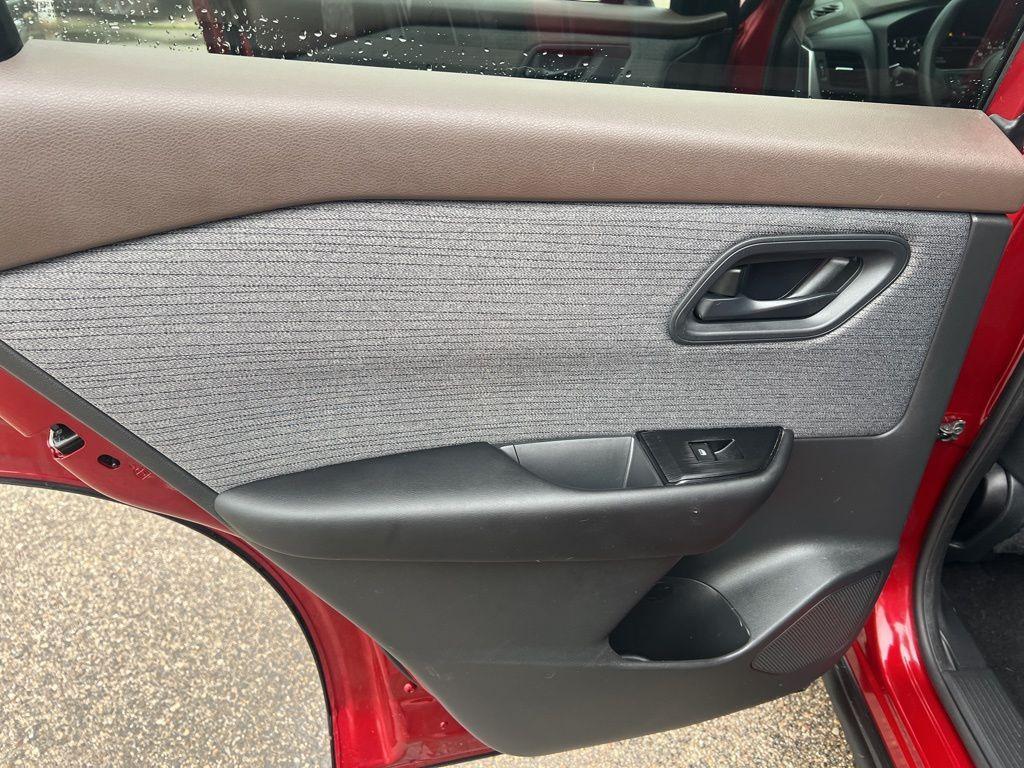 used 2023 Nissan Rogue car, priced at $23,999