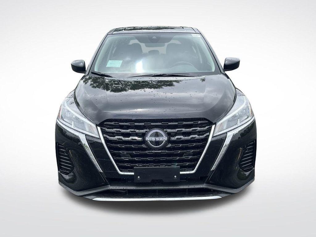 new 2025 Nissan Kicks Play car, priced at $22,362