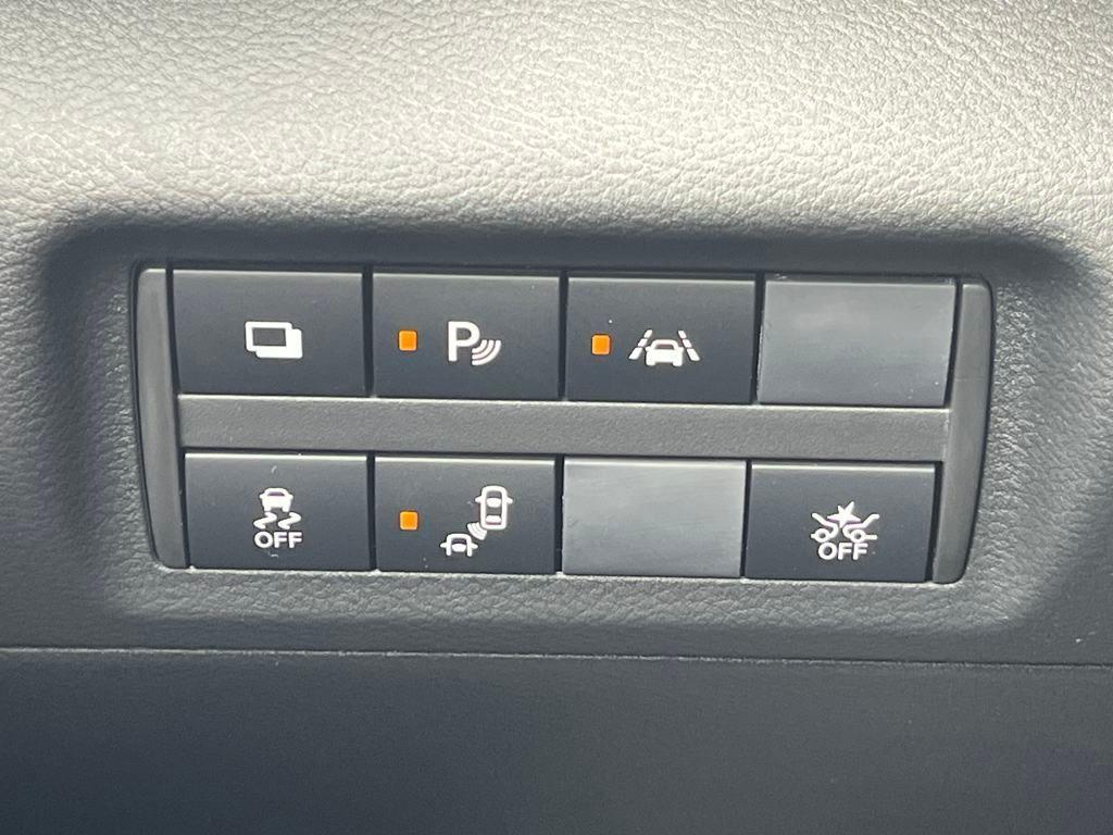 new 2025 Nissan Kicks Play car, priced at $22,362