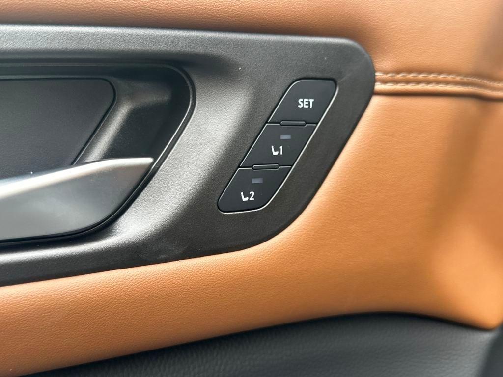 new 2025 Nissan Pathfinder car, priced at $49,885