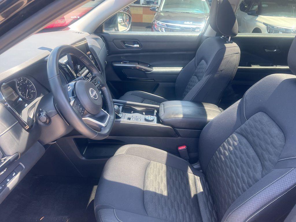 used 2022 Nissan Pathfinder car, priced at $31,295