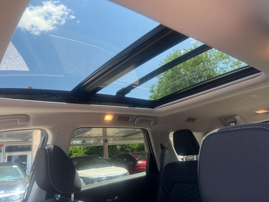 used 2022 Nissan Pathfinder car, priced at $31,295