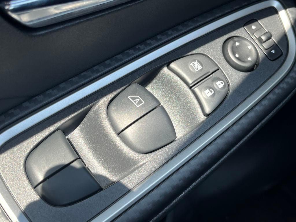 new 2025 Nissan Versa car, priced at $21,960