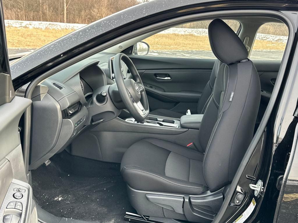 new 2025 Nissan Sentra car, priced at $23,044