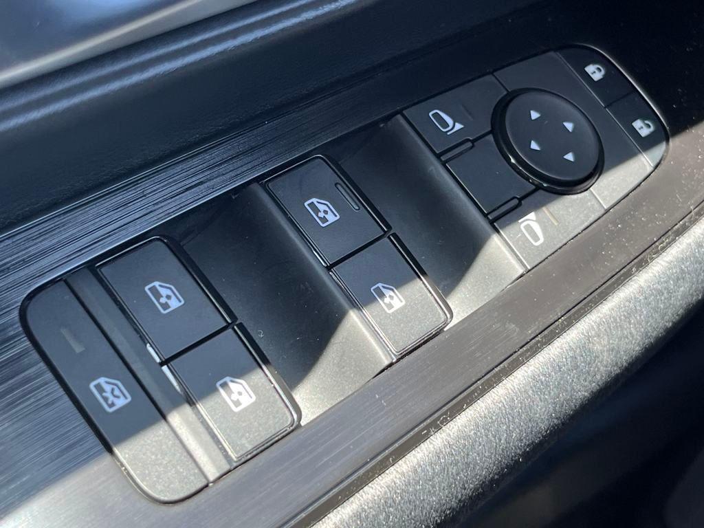 new 2025 Nissan Kicks car, priced at $25,660