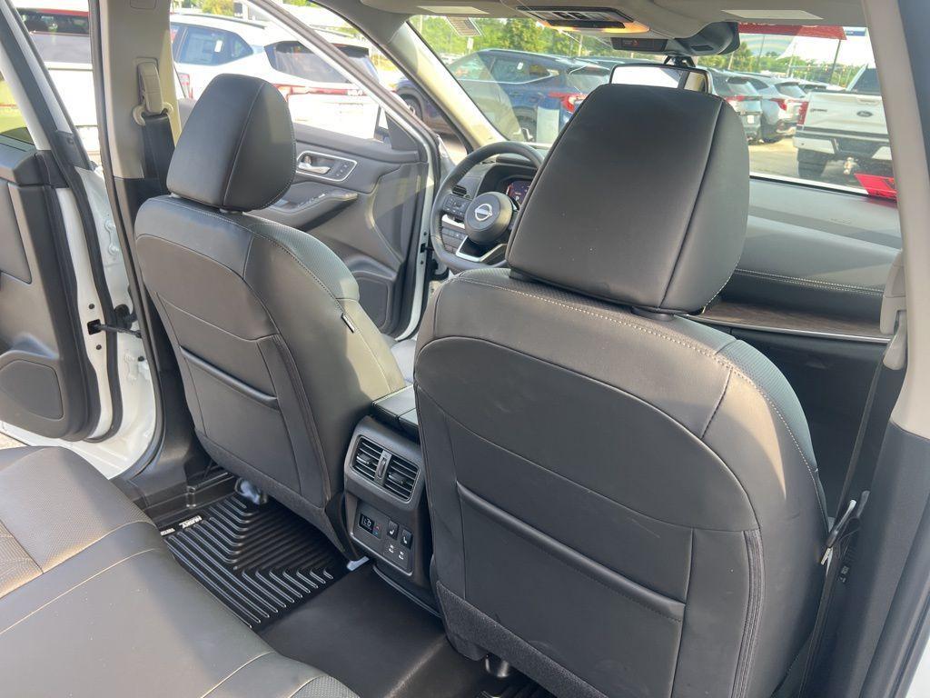 used 2024 Nissan Rogue car, priced at $37,995