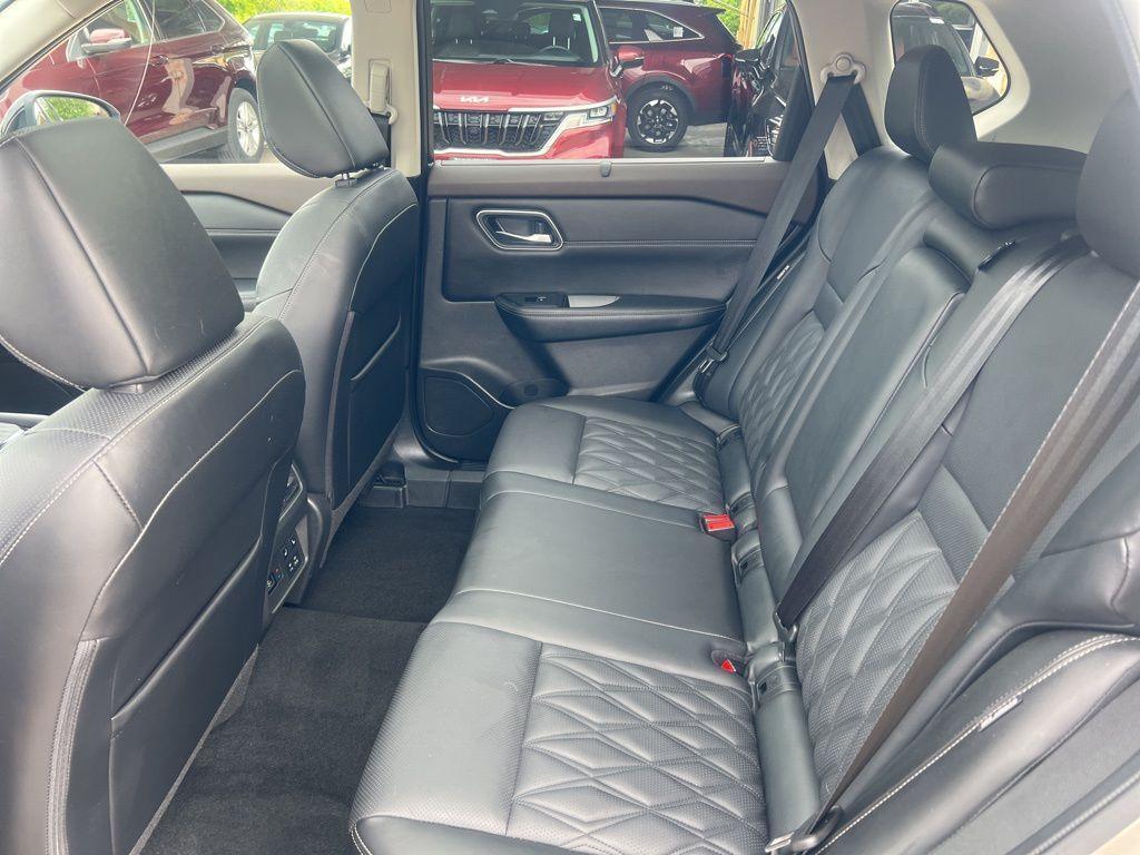used 2022 Nissan Rogue car, priced at $32,092