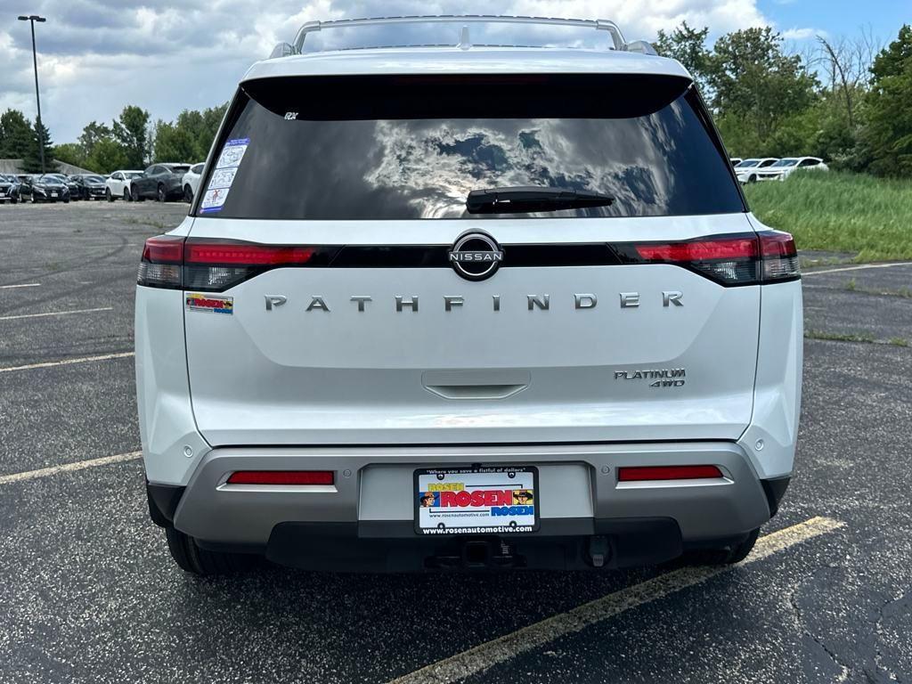 new 2025 Nissan Pathfinder car, priced at $50,285