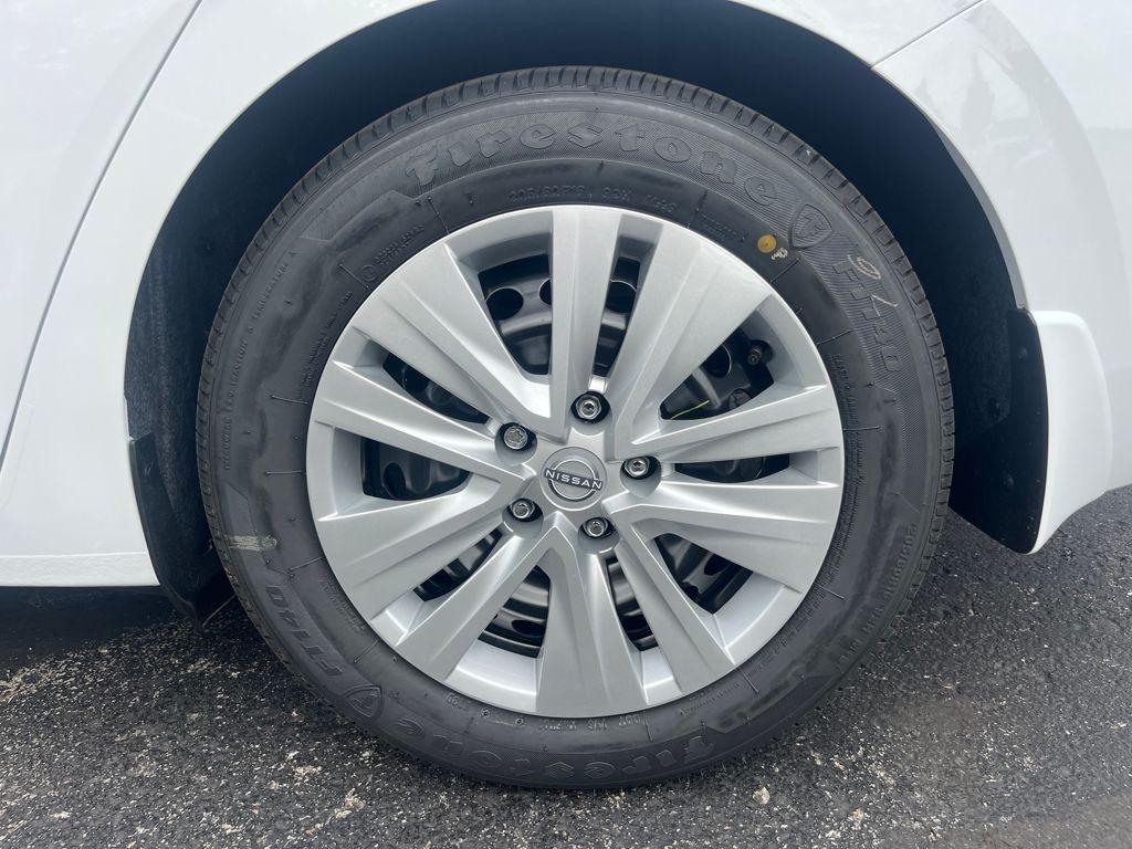 new 2025 Nissan Sentra car, priced at $20,286