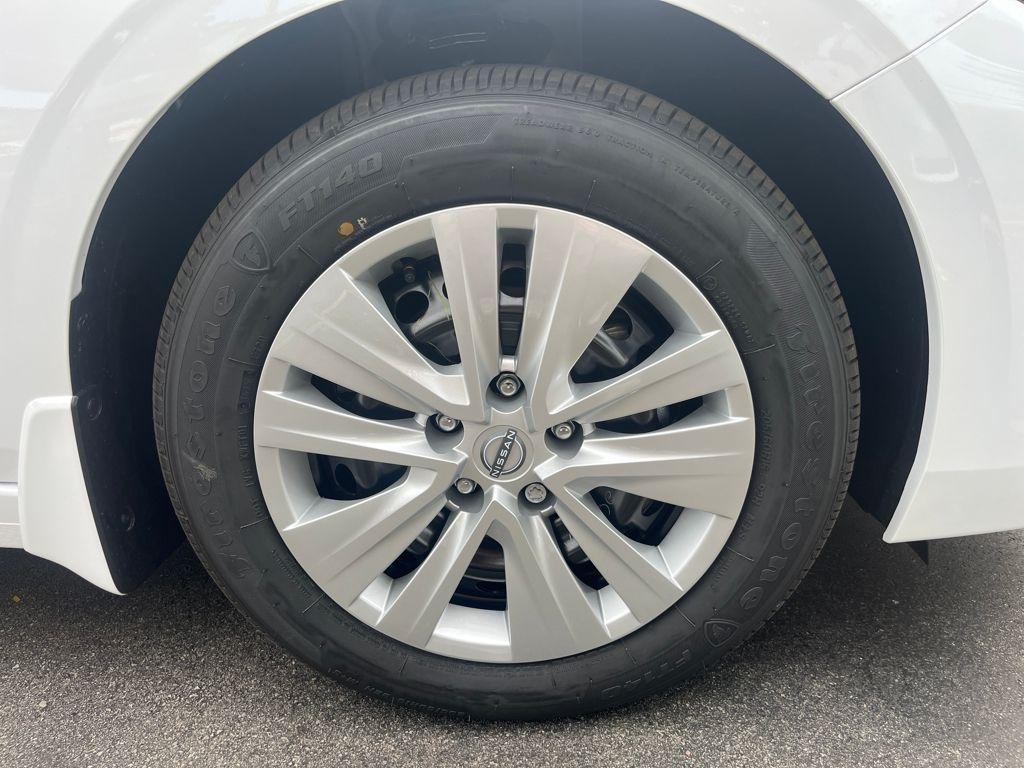 new 2025 Nissan Sentra car, priced at $20,286