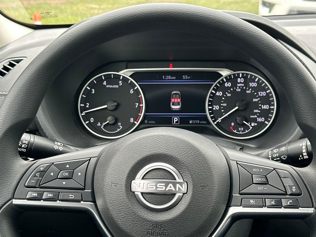 new 2025 Nissan Sentra car, priced at $22,676