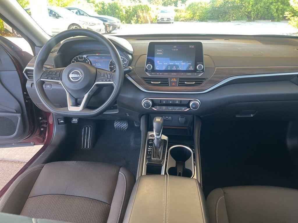 used 2023 Nissan Altima car, priced at $21,000